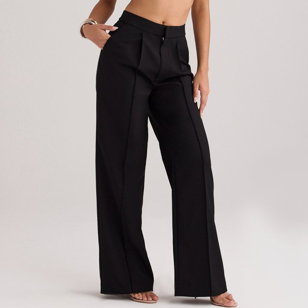 $149 House of CB Black Alivia Loose Fit Trousers XS